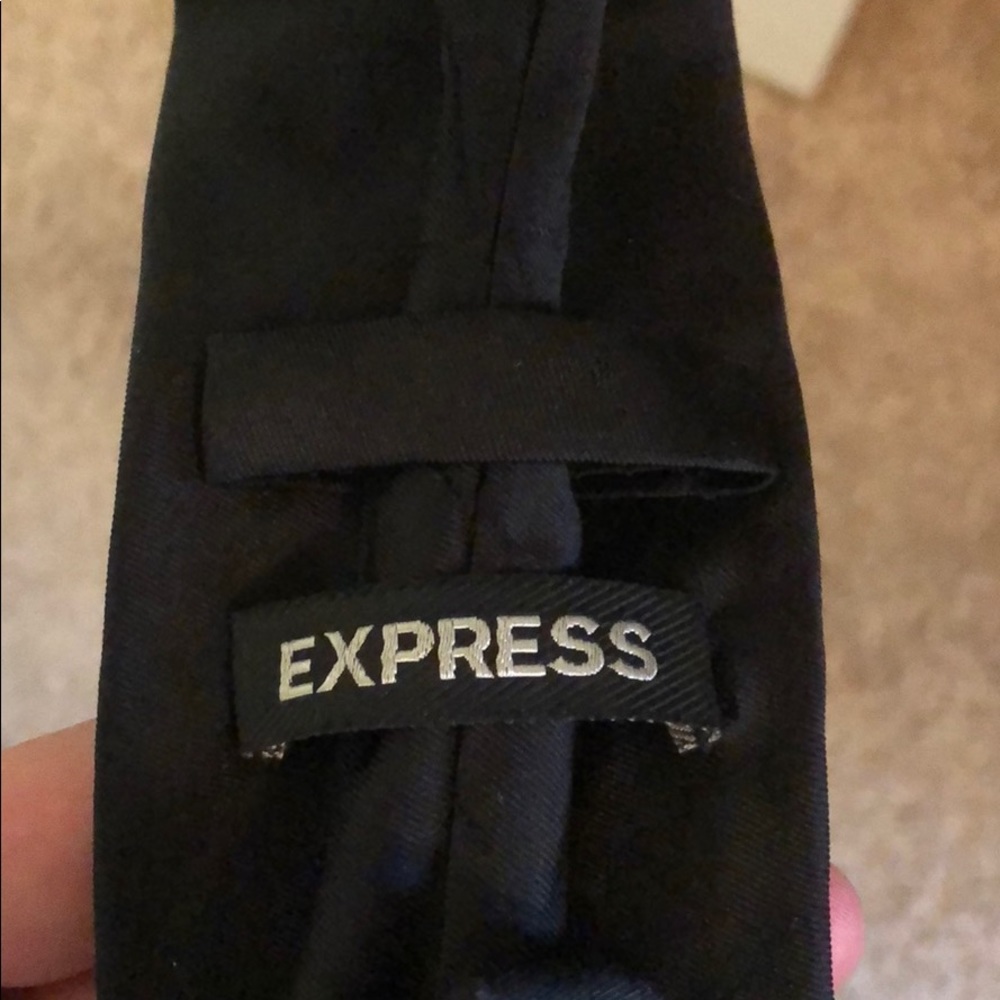 Express tie - Picture 2 of 2